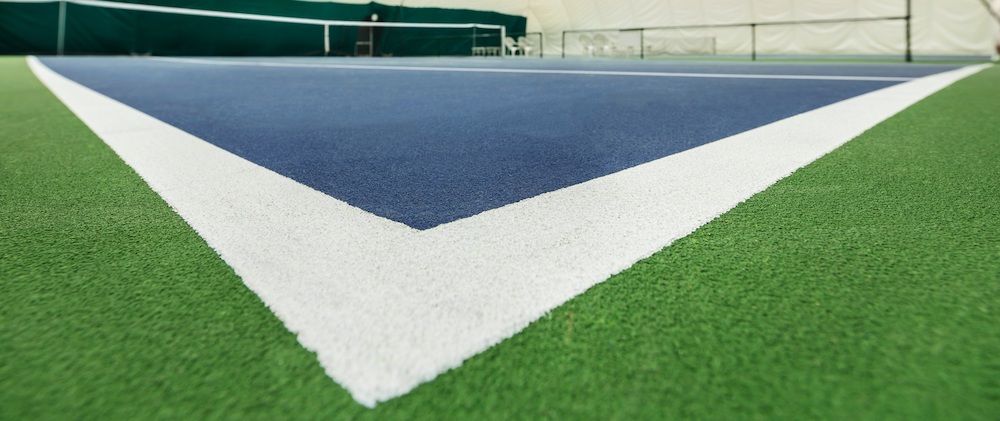 строительство теннисных кортов